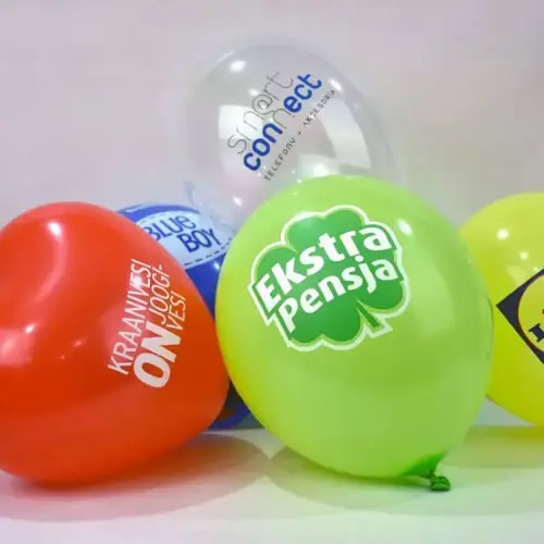 Balões de látex com logotipo